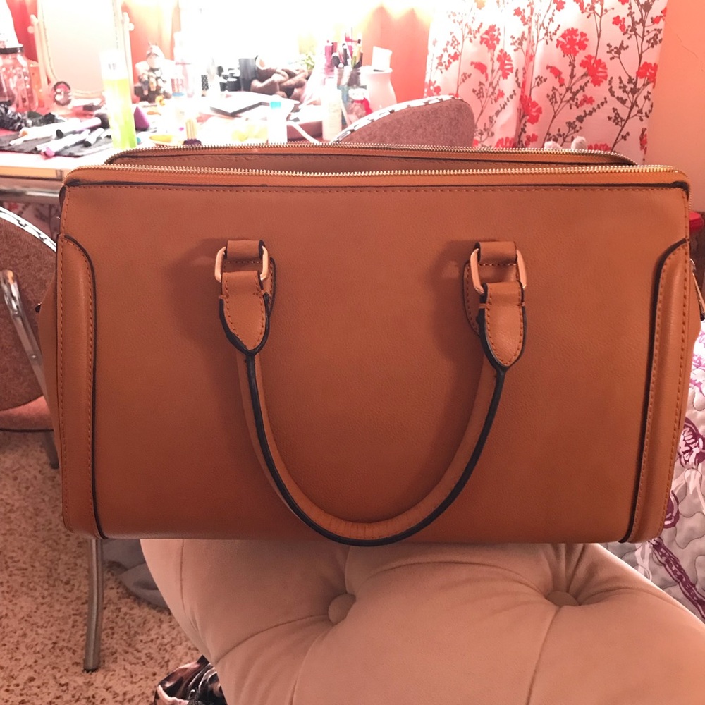 Initials inc doctor bag purse